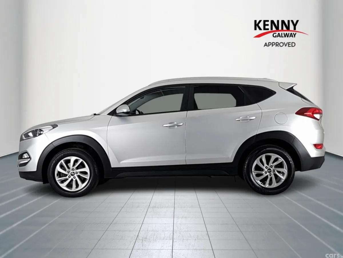 Hyundai Tucson MPV, Diesel, 2018, Silver