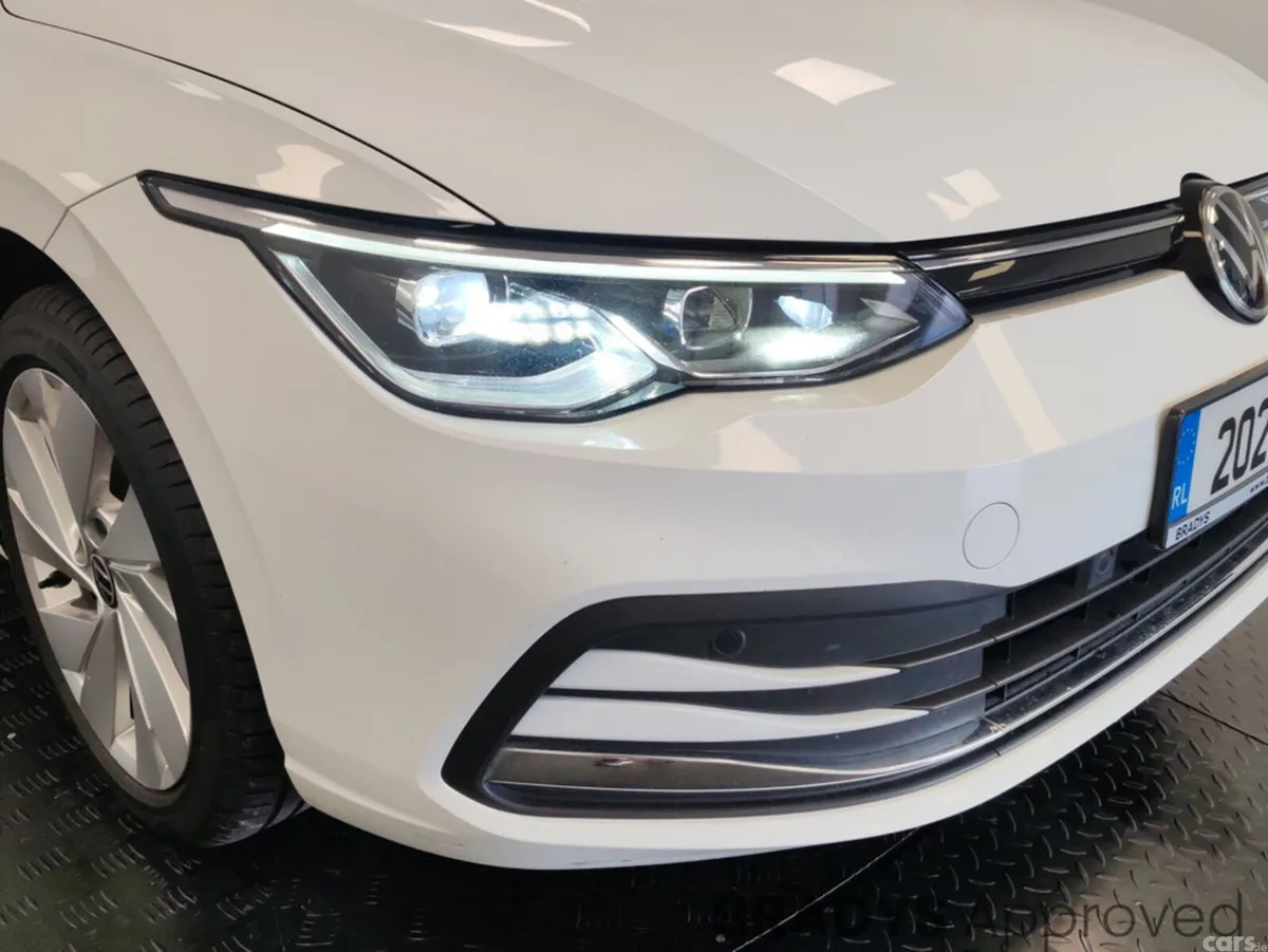 Volkswagen Golf Hatchback, Petrol, 2020, White