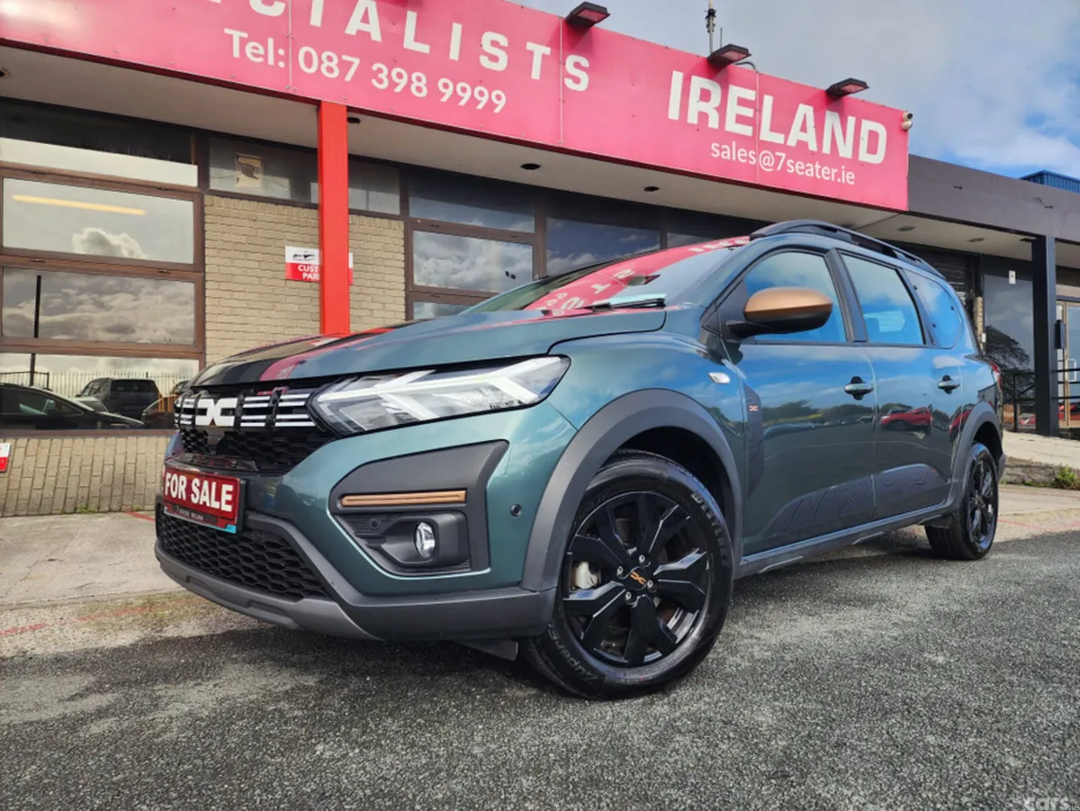 Dacia Jogger MPV, Petrol, 2024, Green