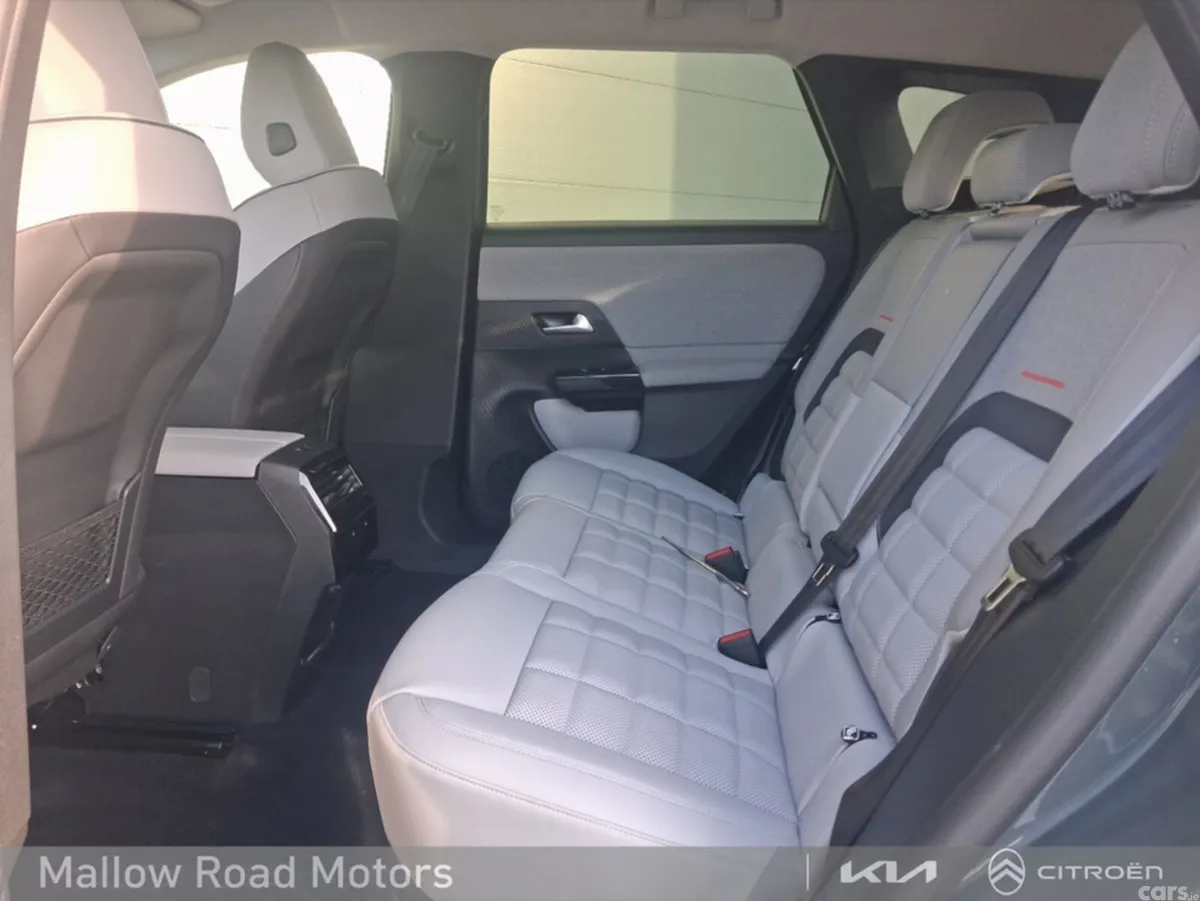 Citroen C5 Aircross MPV, Petrol Hybrid, 2026, Green