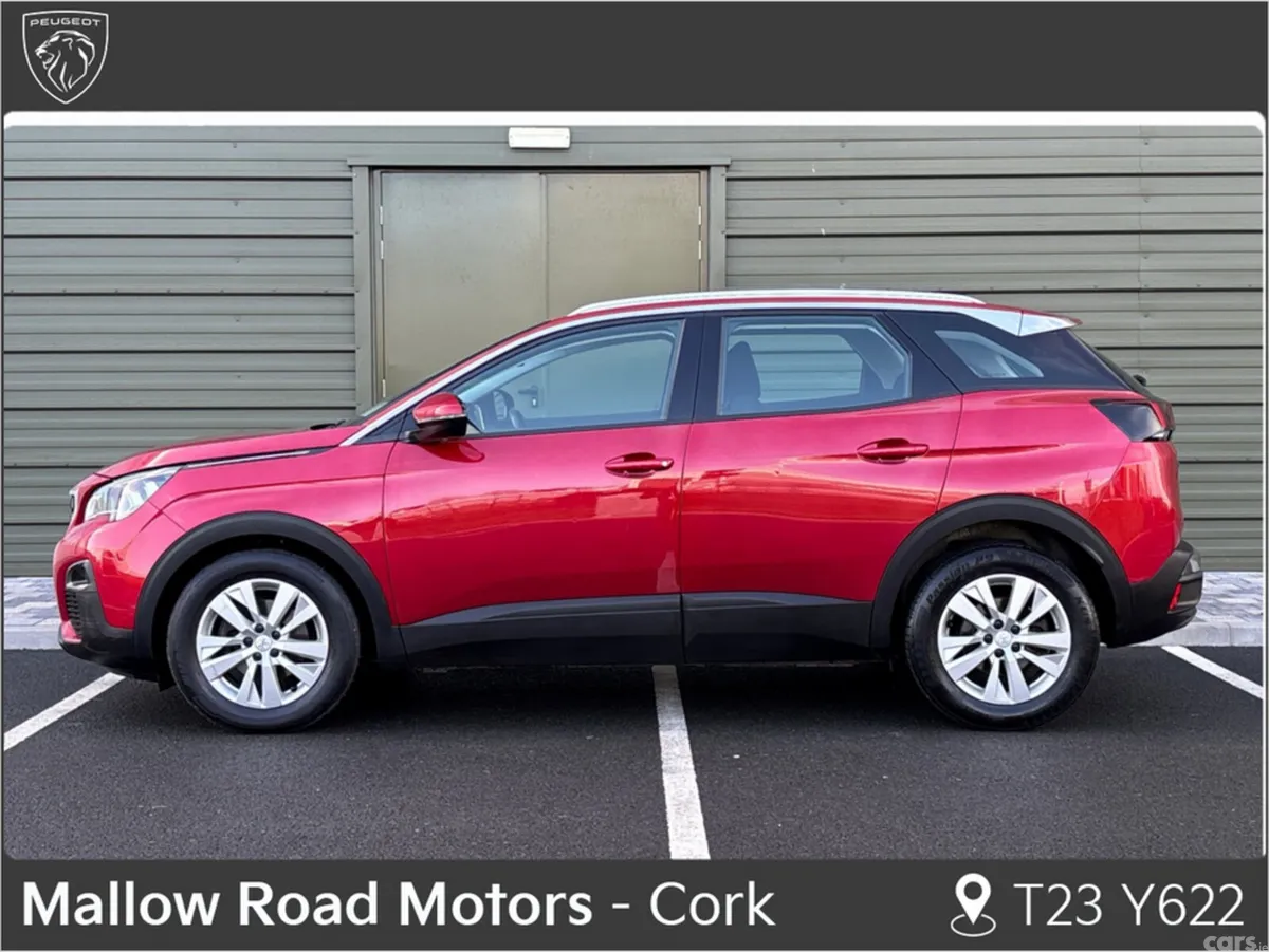 Peugeot 3008 MPV, Petrol, 2018, Red