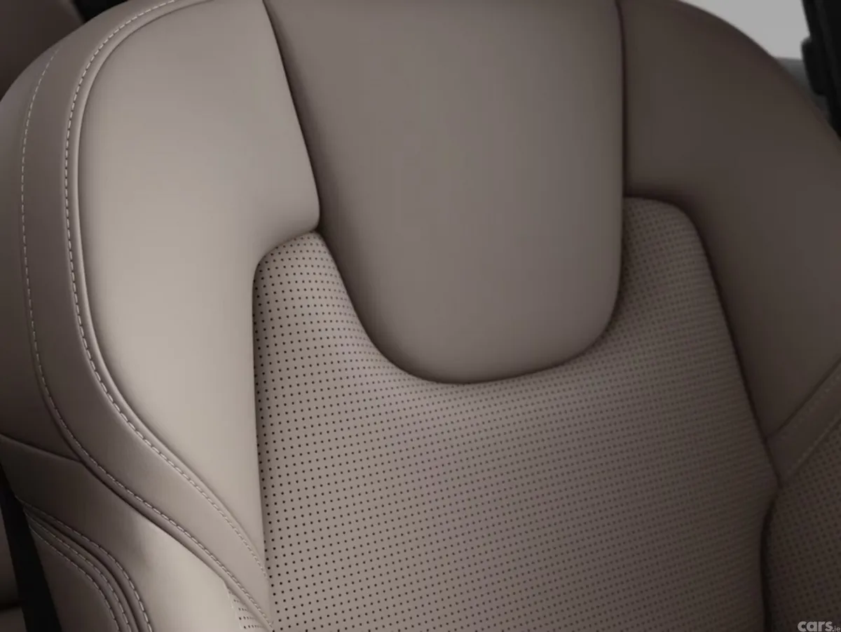 Volvo XC60 SUV, Petrol Plug-in Hybrid, 2027, Blue