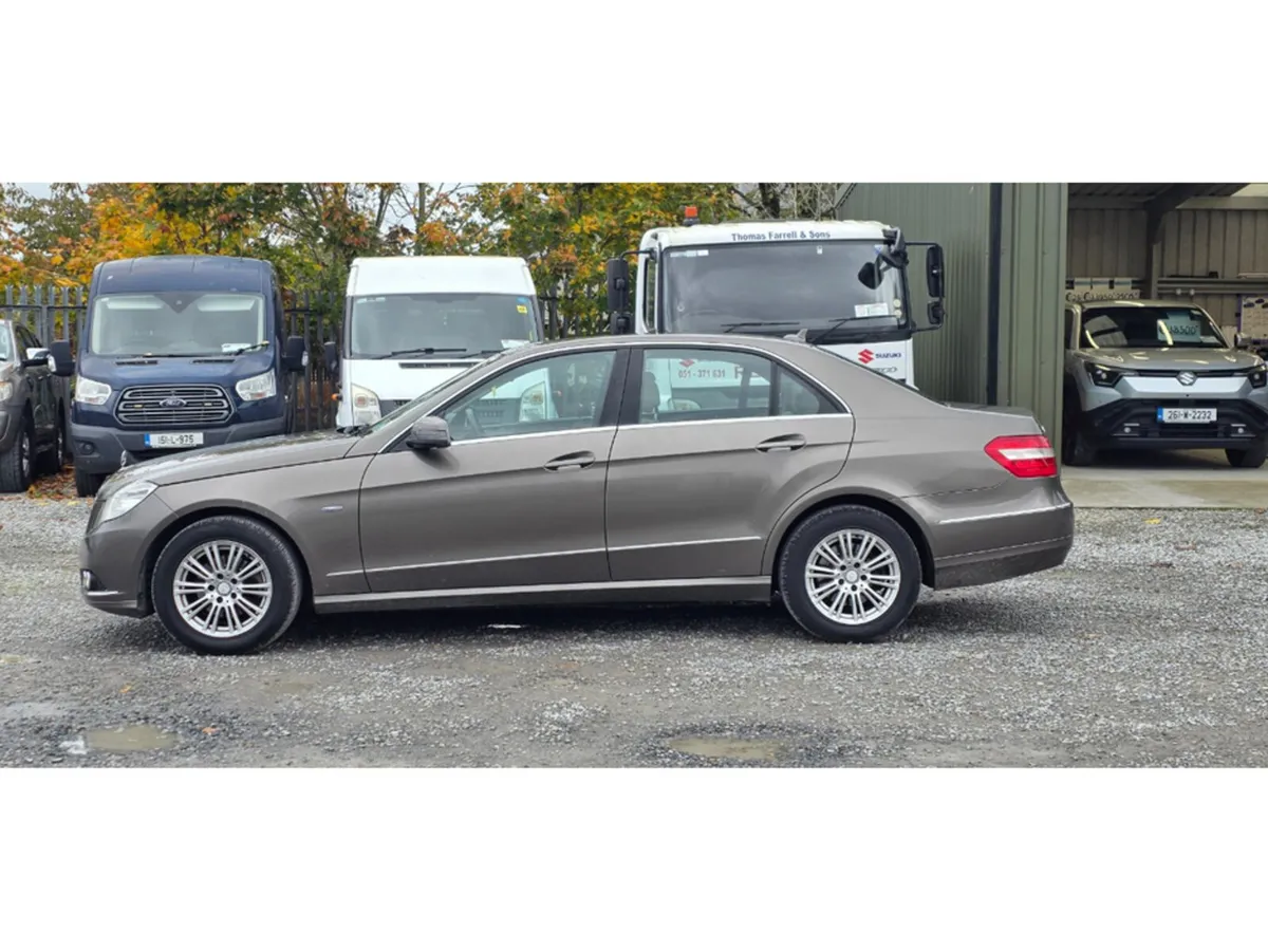 Mercedes-Benz E-Class Saloon, Diesel, 2010, Grey