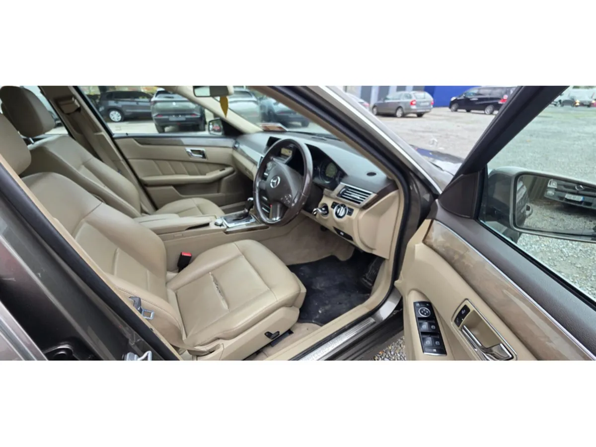 Mercedes-Benz E-Class Saloon, Diesel, 2010, Grey