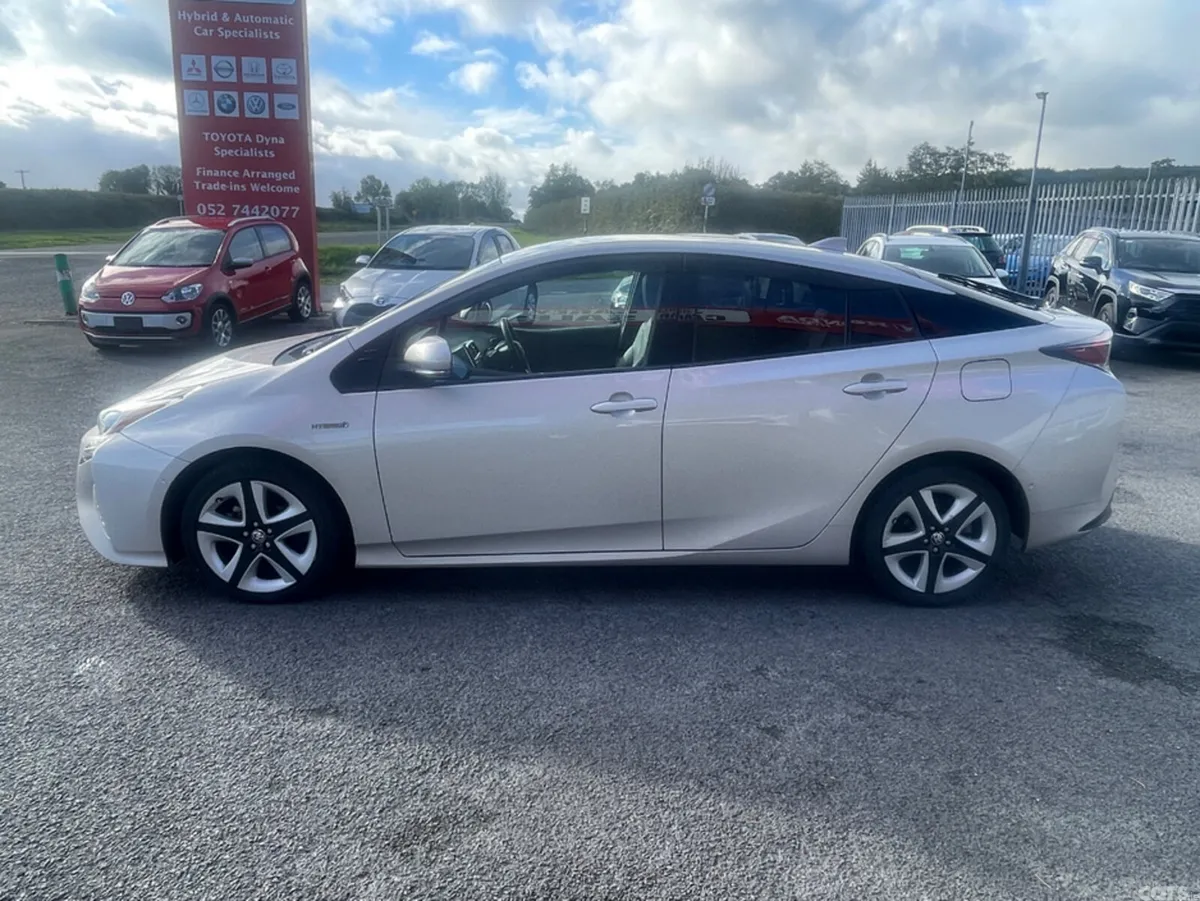Toyota Prius Hatchback, Petrol Hybrid, 2018, Silver