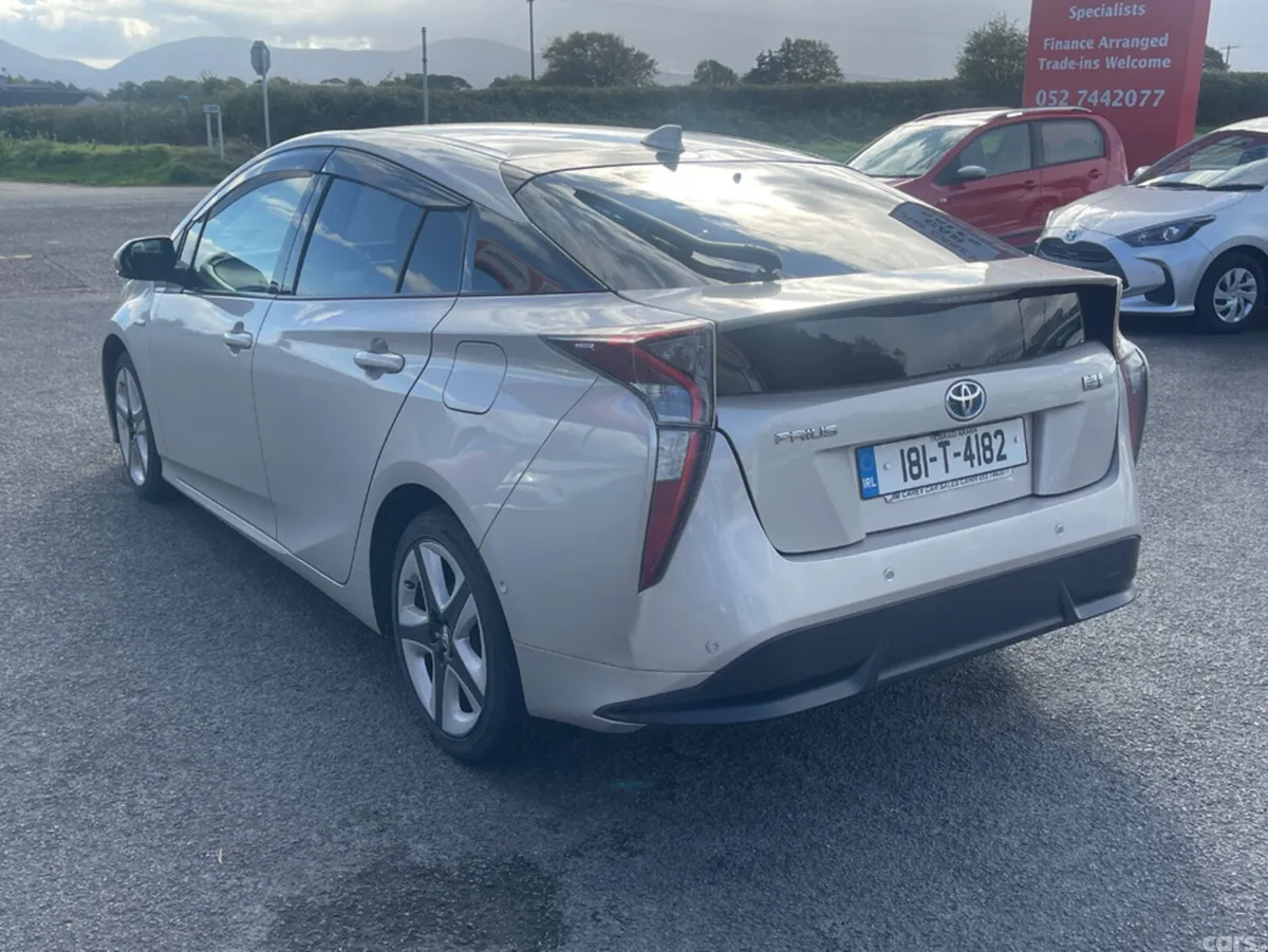 Toyota Prius Hatchback, Petrol Hybrid, 2018, Silver