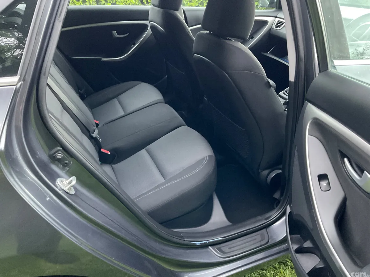 Hyundai i30 Hatchback, Diesel, 2016, Grey