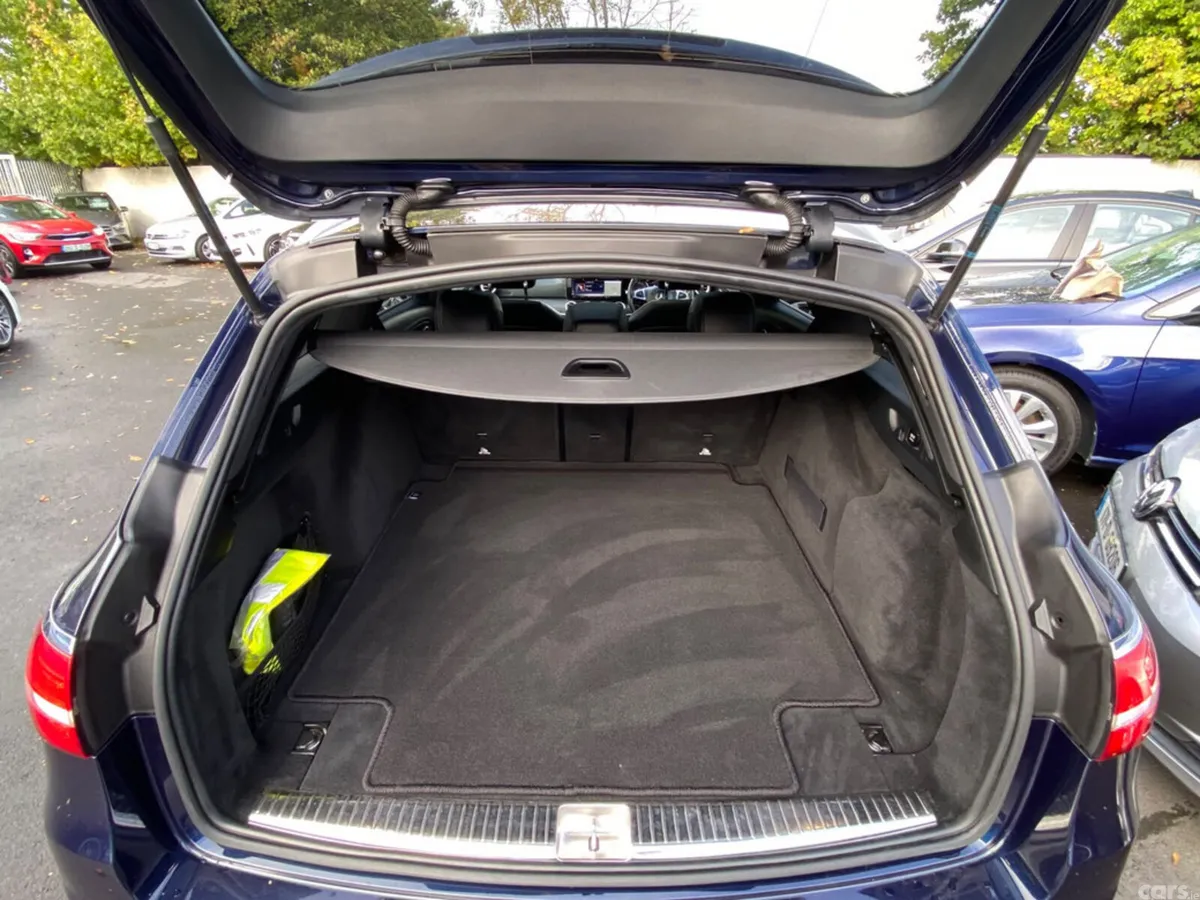Mercedes-Benz E-Class Estate, Diesel, 2018, Blue