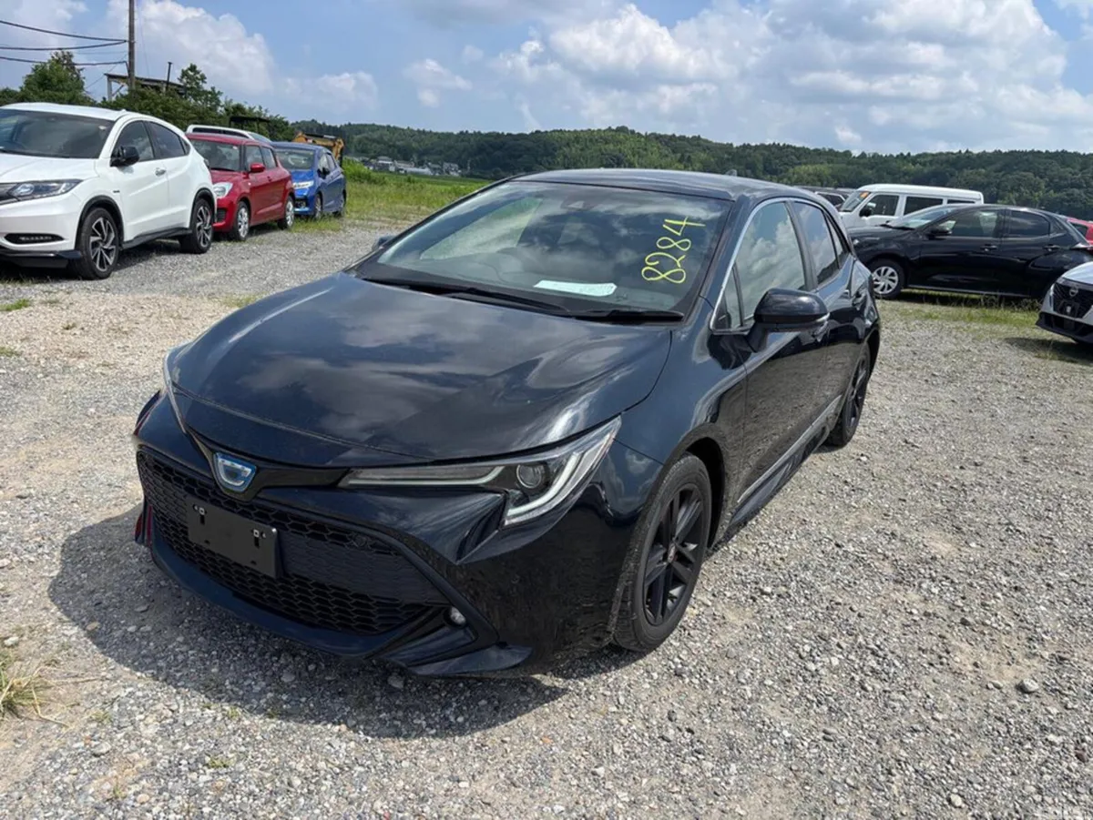 Toyota Corolla Hatchback, Petrol Hybrid, 2022, Black