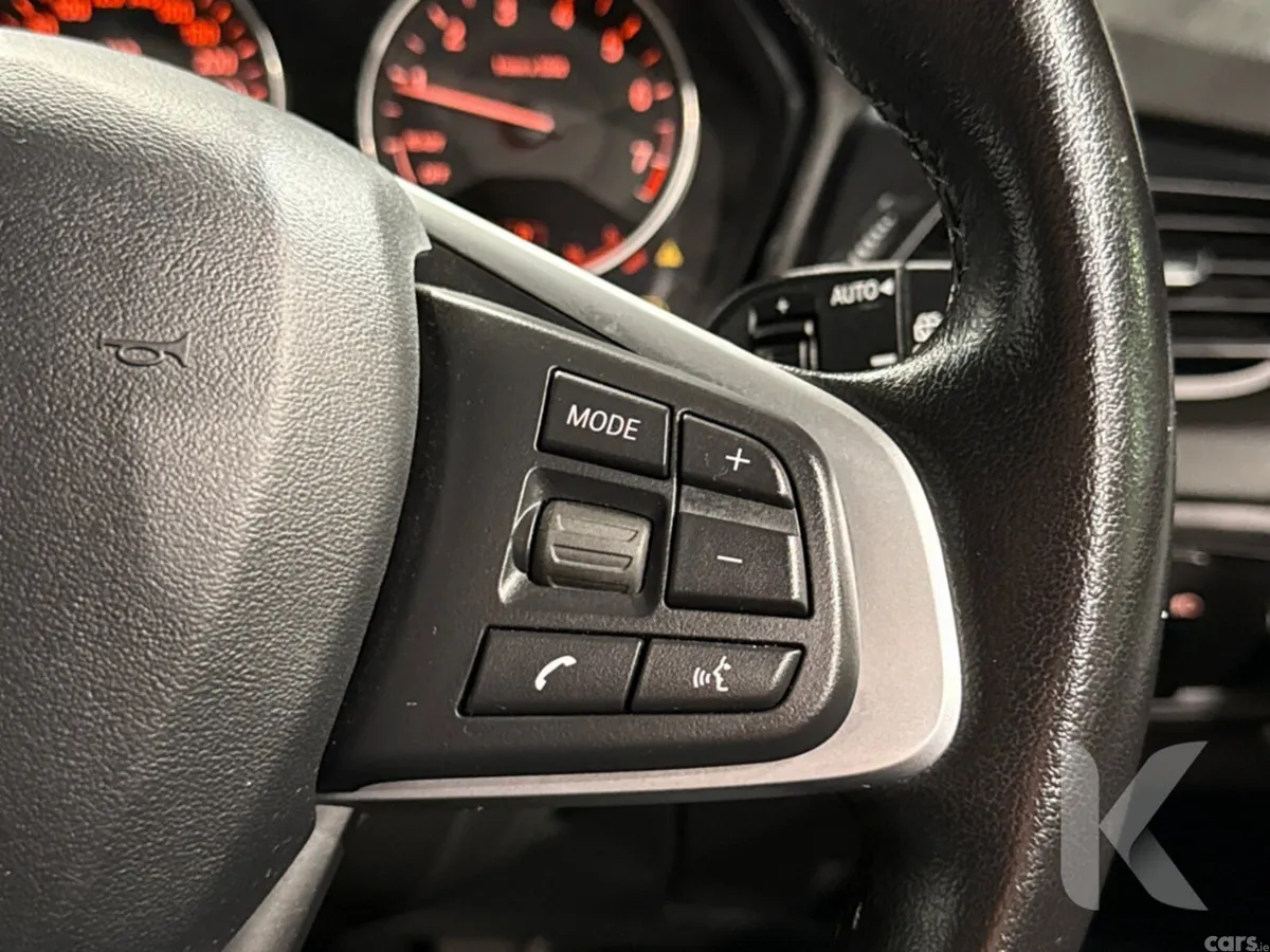 BMW 2-Series MPV, Petrol, 2018, Red