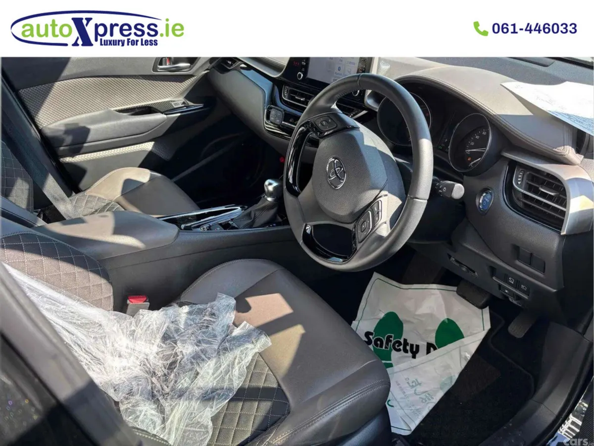 Toyota C-HR SUV, Petrol Hybrid, 2021, Black