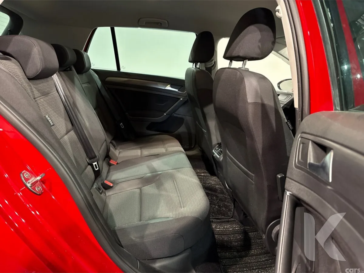 Volkswagen Golf Hatchback, Petrol, 2019, Red