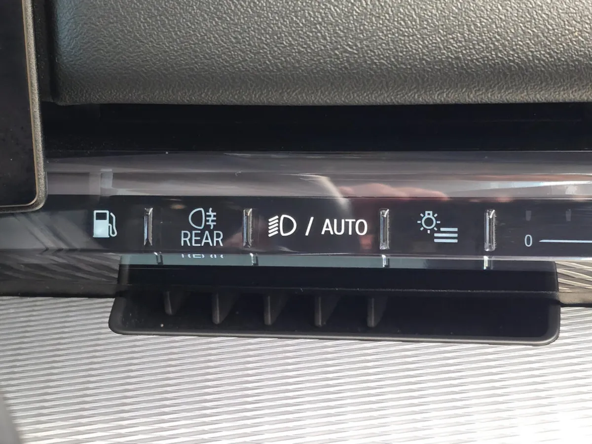 BMW 5-Series Saloon, Petrol Plug-in Hybrid, 2025, Grey