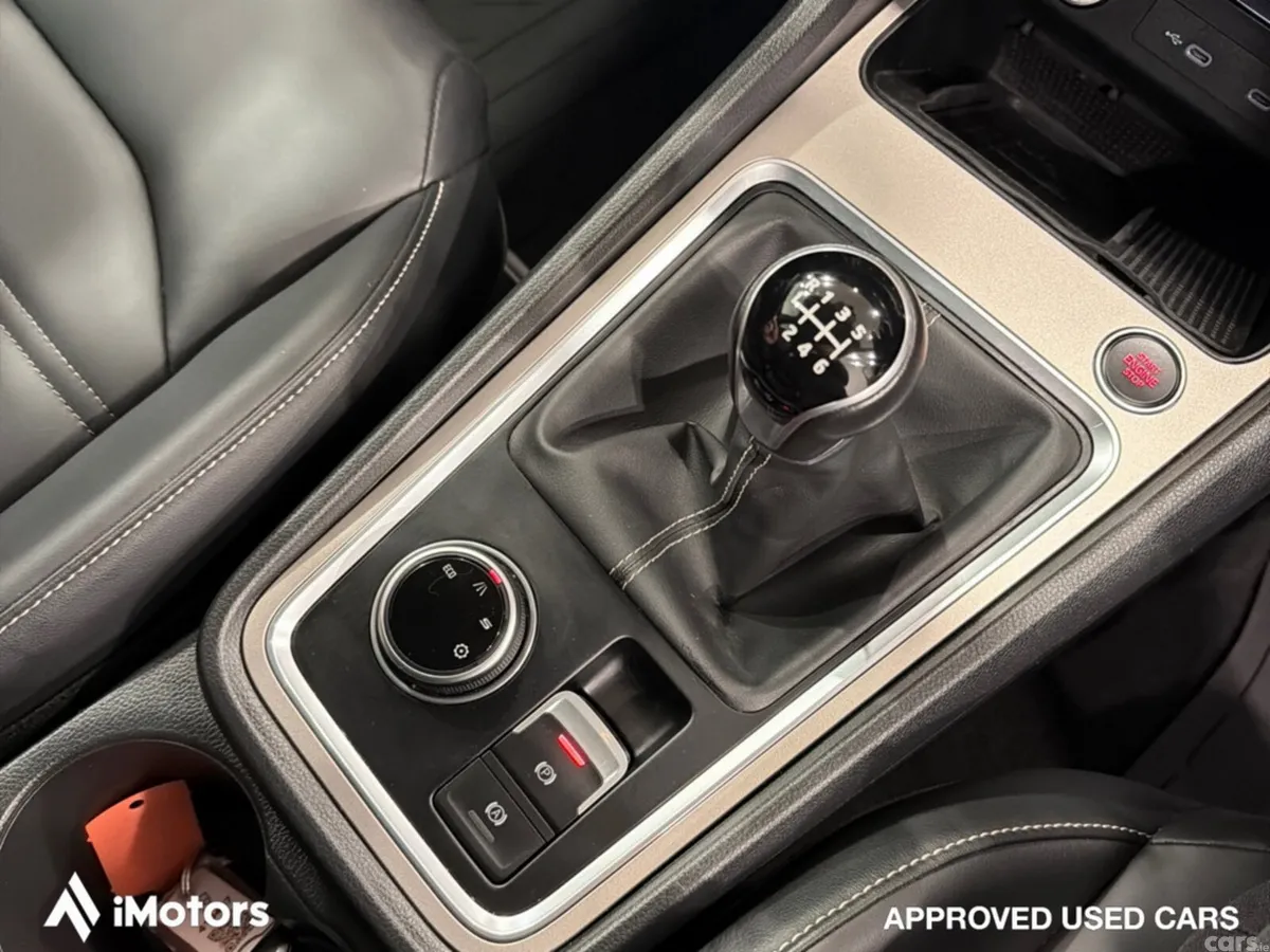 SEAT Ateca SUV, Petrol, 2023, Blue