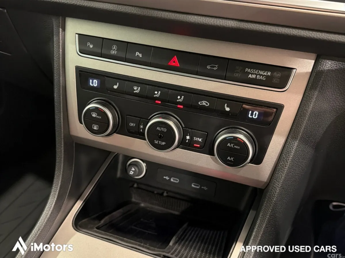 SEAT Ateca SUV, Petrol, 2023, Blue