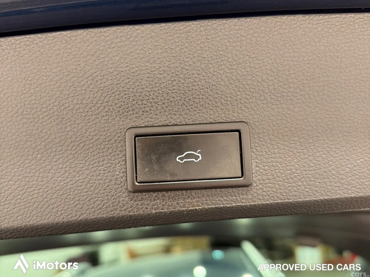 SEAT Ateca SUV, Petrol, 2023, Blue