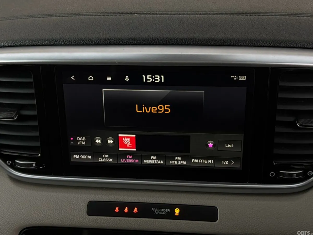 Kia Sportage SUV, Diesel Hybrid, 2021, Red