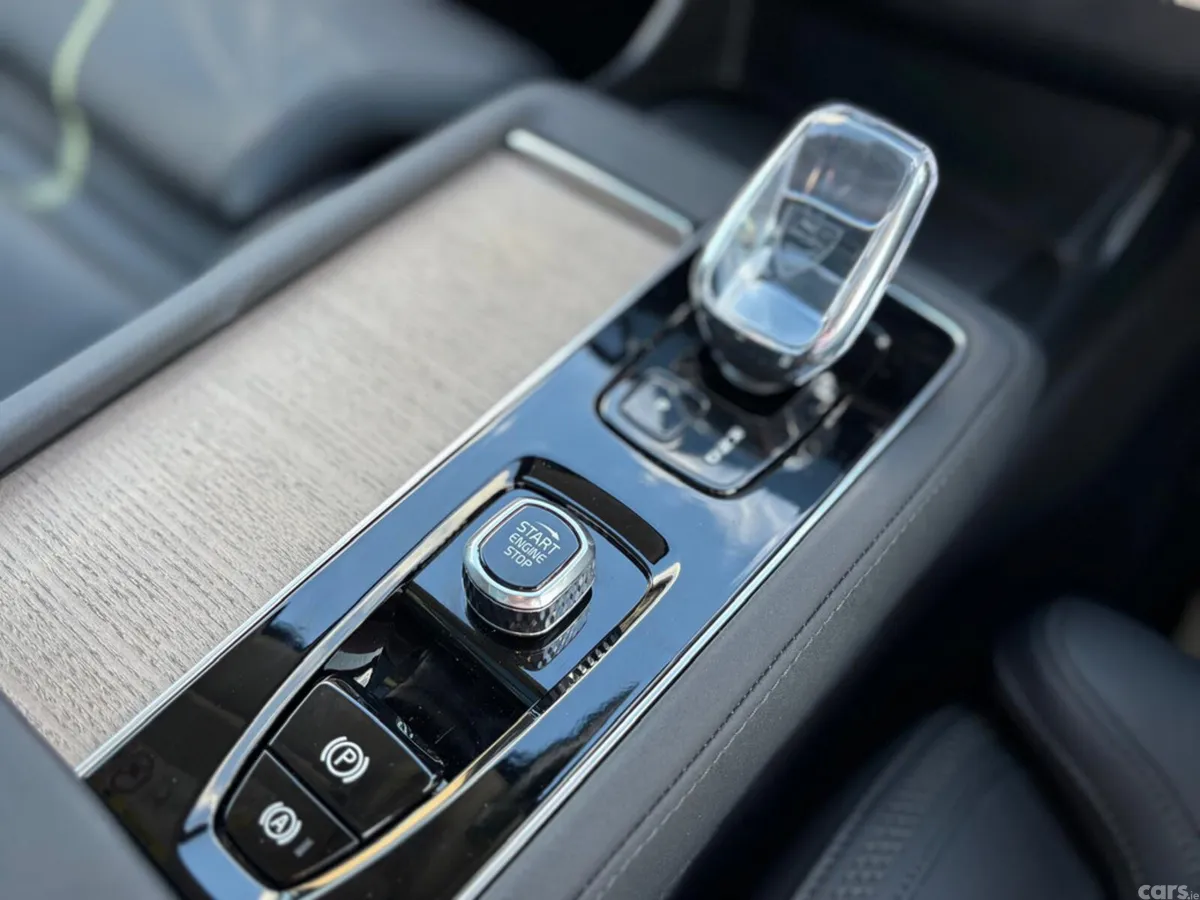 Volvo XC90 Estate, Petrol Plug-in Hybrid, 2026, Blue