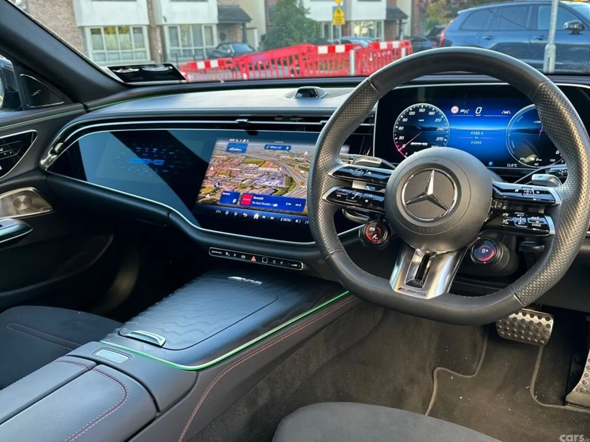 Mercedes-Benz E-Class Saloon, Petrol Plug-in Hybrid, 2025, Grey