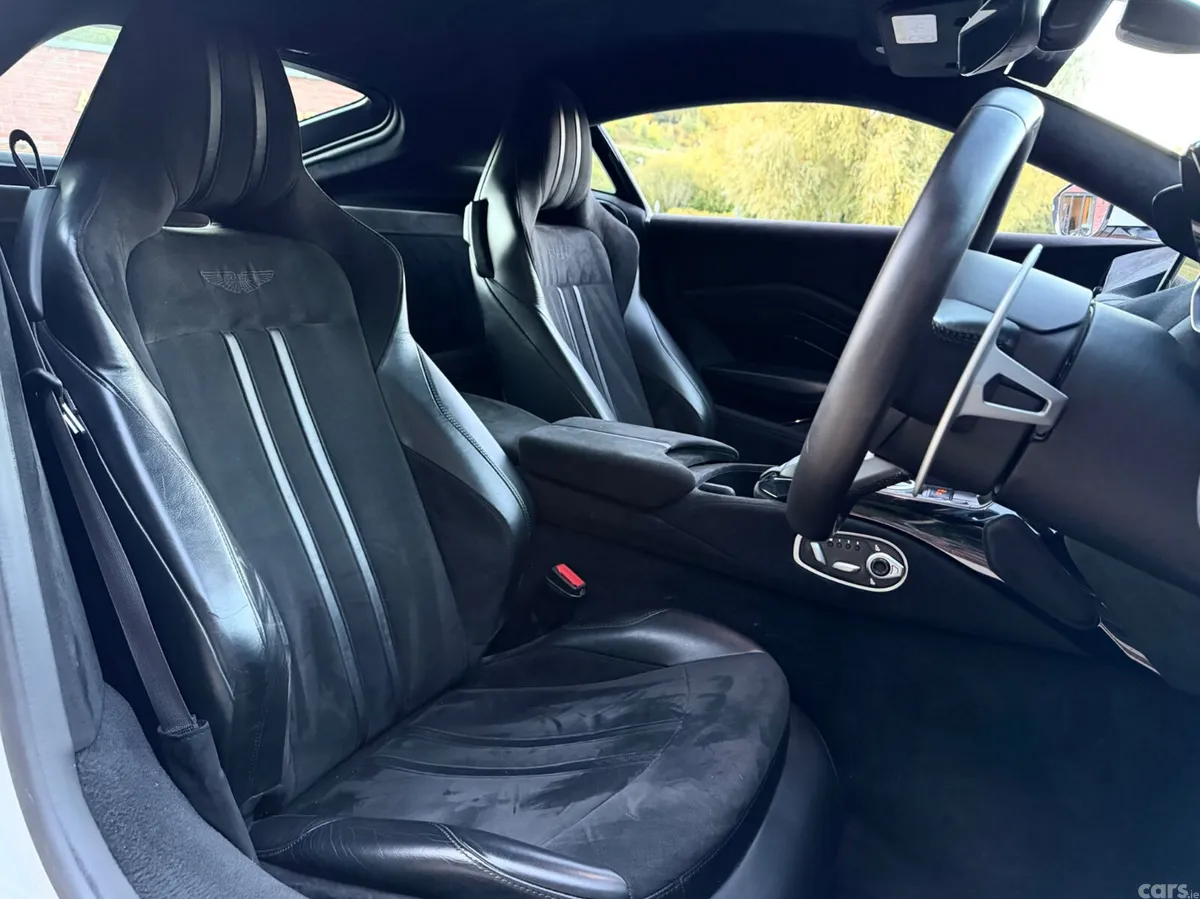 Aston Martin Vantage Hatchback, Petrol, 2020, White