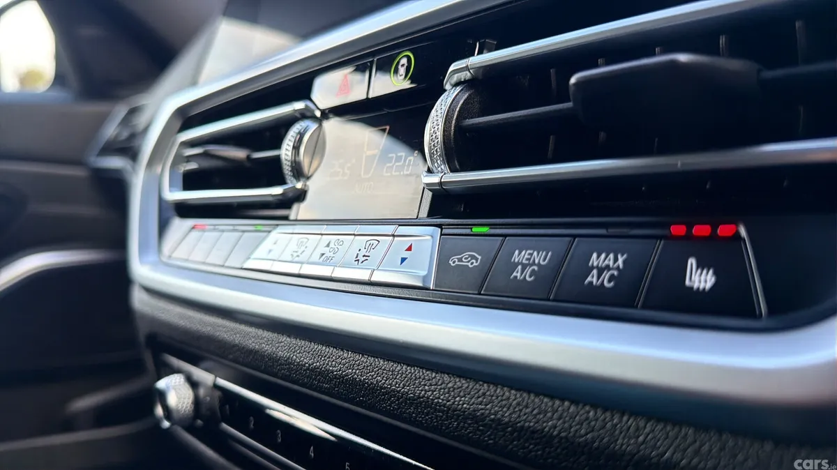 BMW 3-Series Saloon, Diesel, 2021, Blue