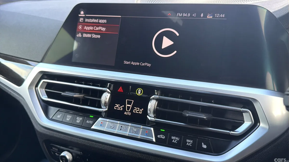 BMW 3-Series Saloon, Diesel, 2021, Blue