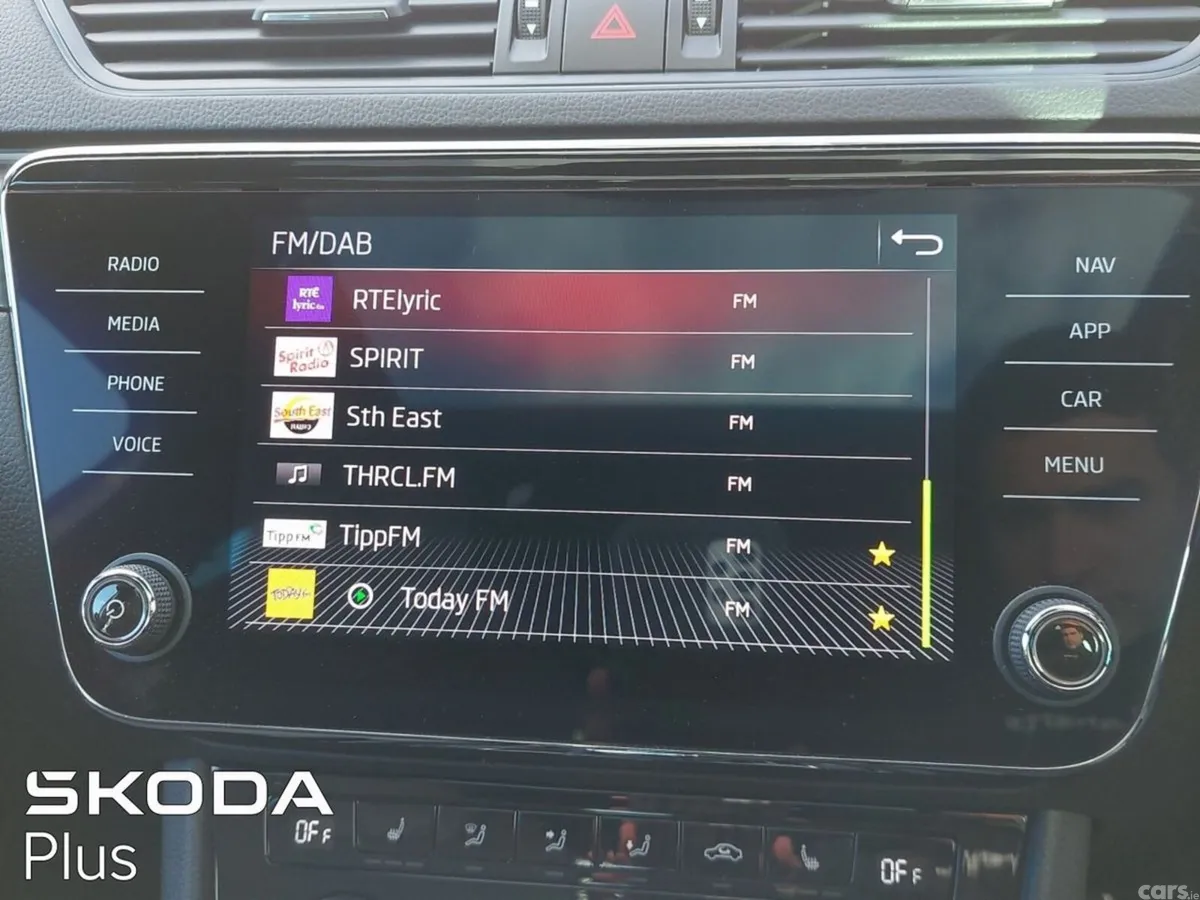 Skoda Superb Saloon, Diesel, 2023, White