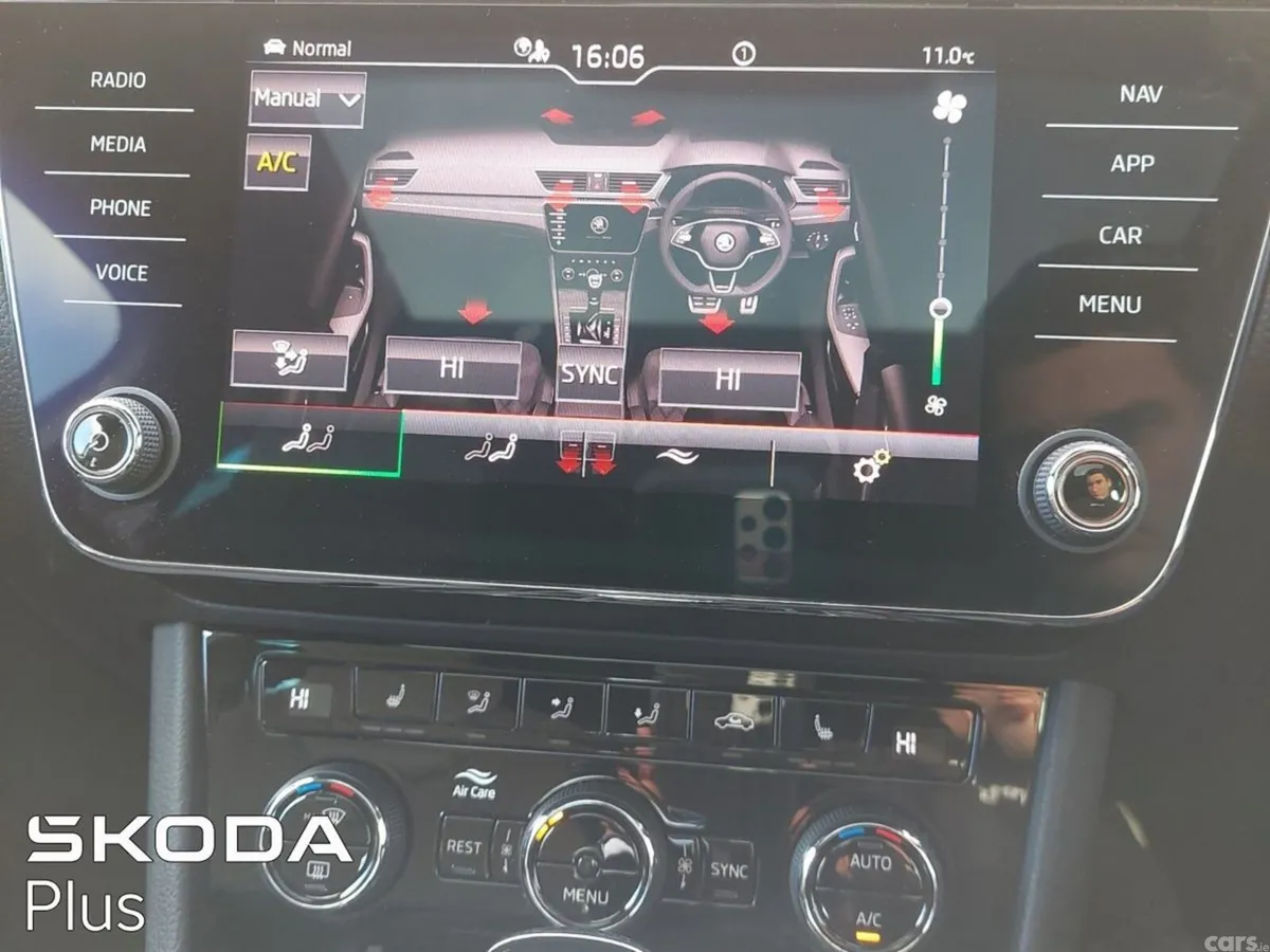 Skoda Superb Saloon, Diesel, 2023, White