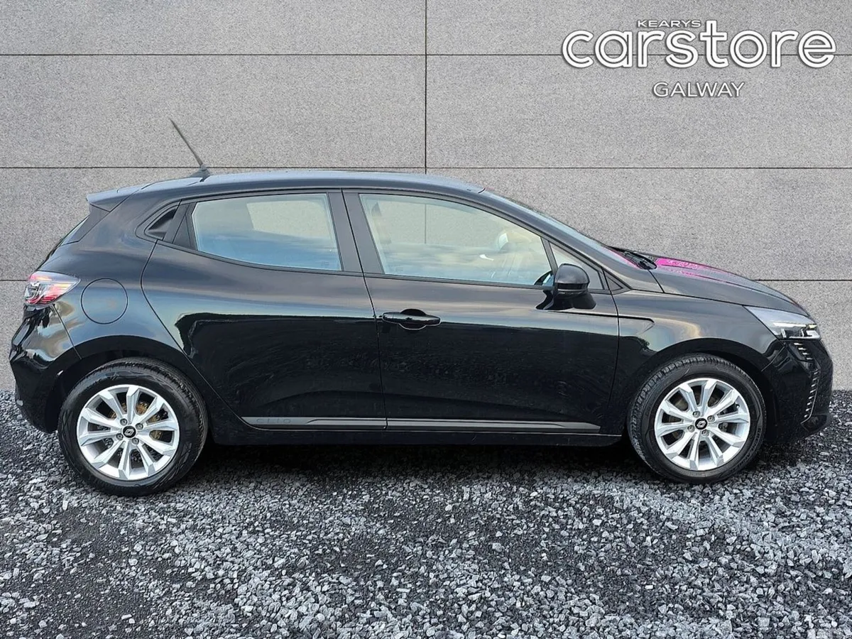 Renault Clio Hatchback, Petrol, 2024, Black
