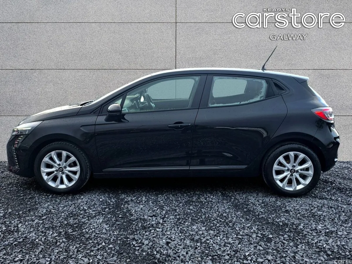 Renault Clio Hatchback, Petrol, 2024, Black