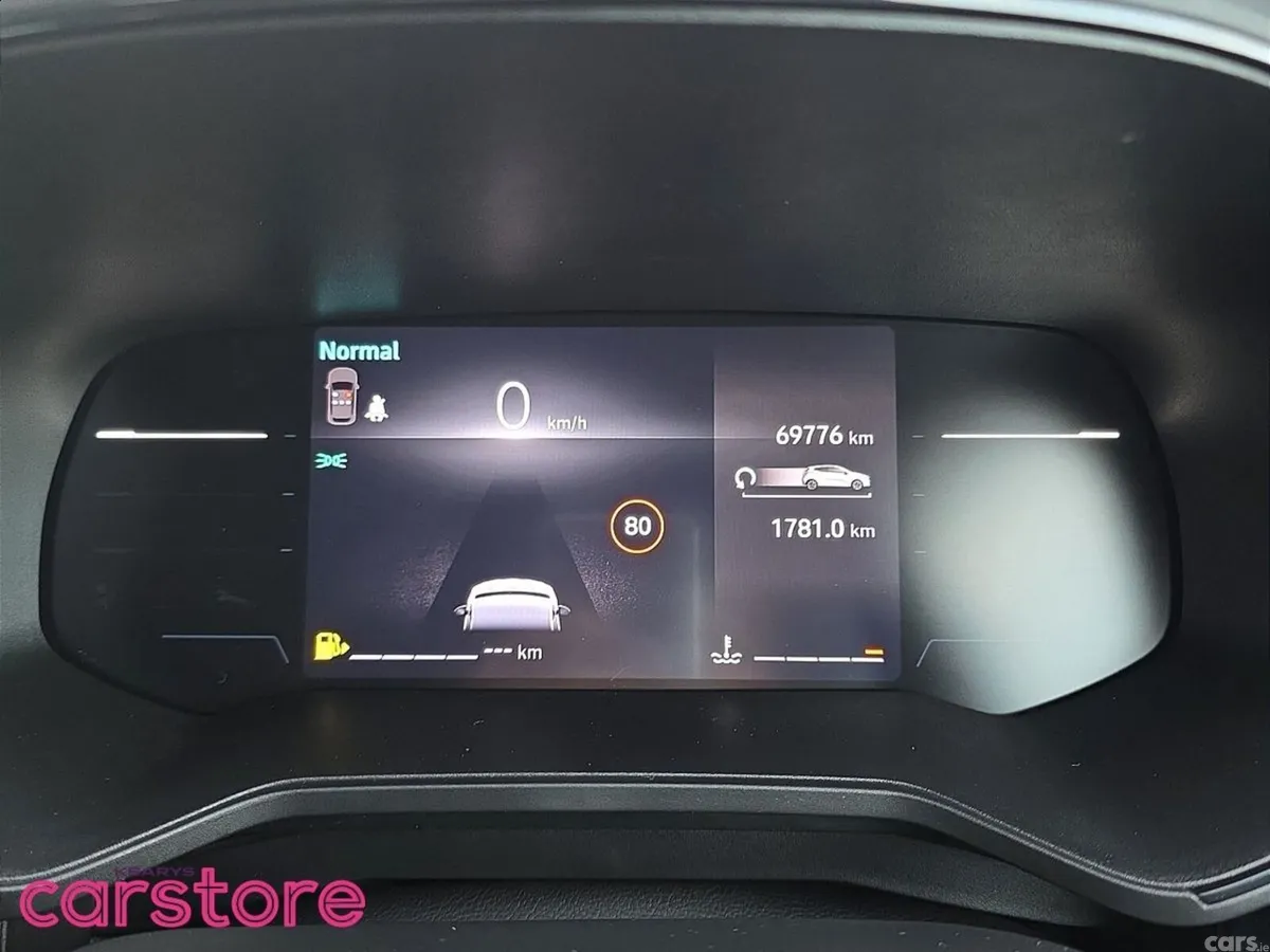 Renault Clio Hatchback, Petrol, 2024, Black