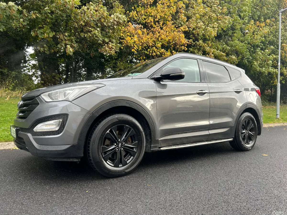 Hyundai Santa Fe SUV, Diesel, 2014, Silver