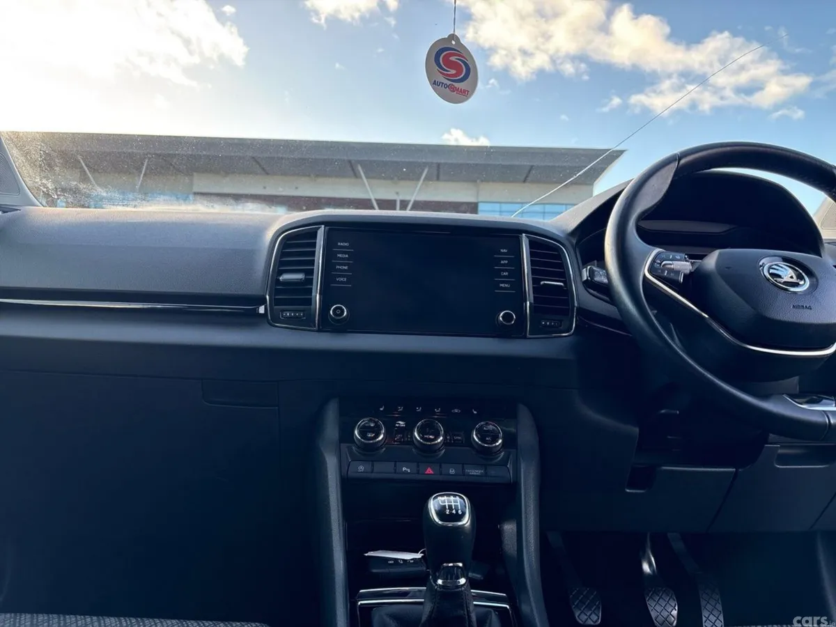 Skoda Karoq Estate, Diesel, 2024, Grey