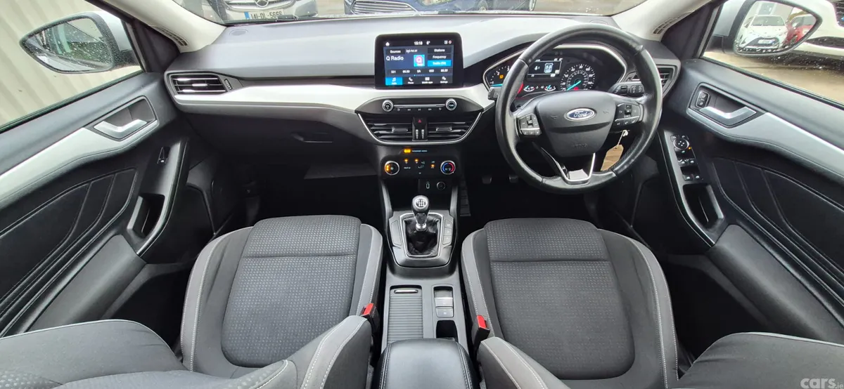 Ford Focus Hatchback, Diesel, 2019, Silver