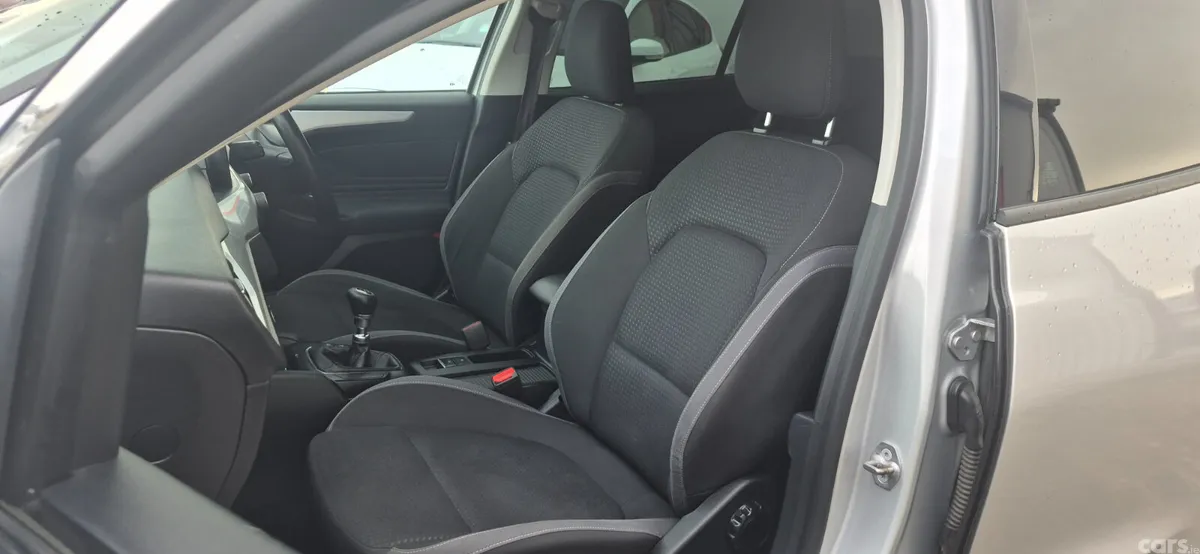 Ford Focus Hatchback, Diesel, 2019, Silver