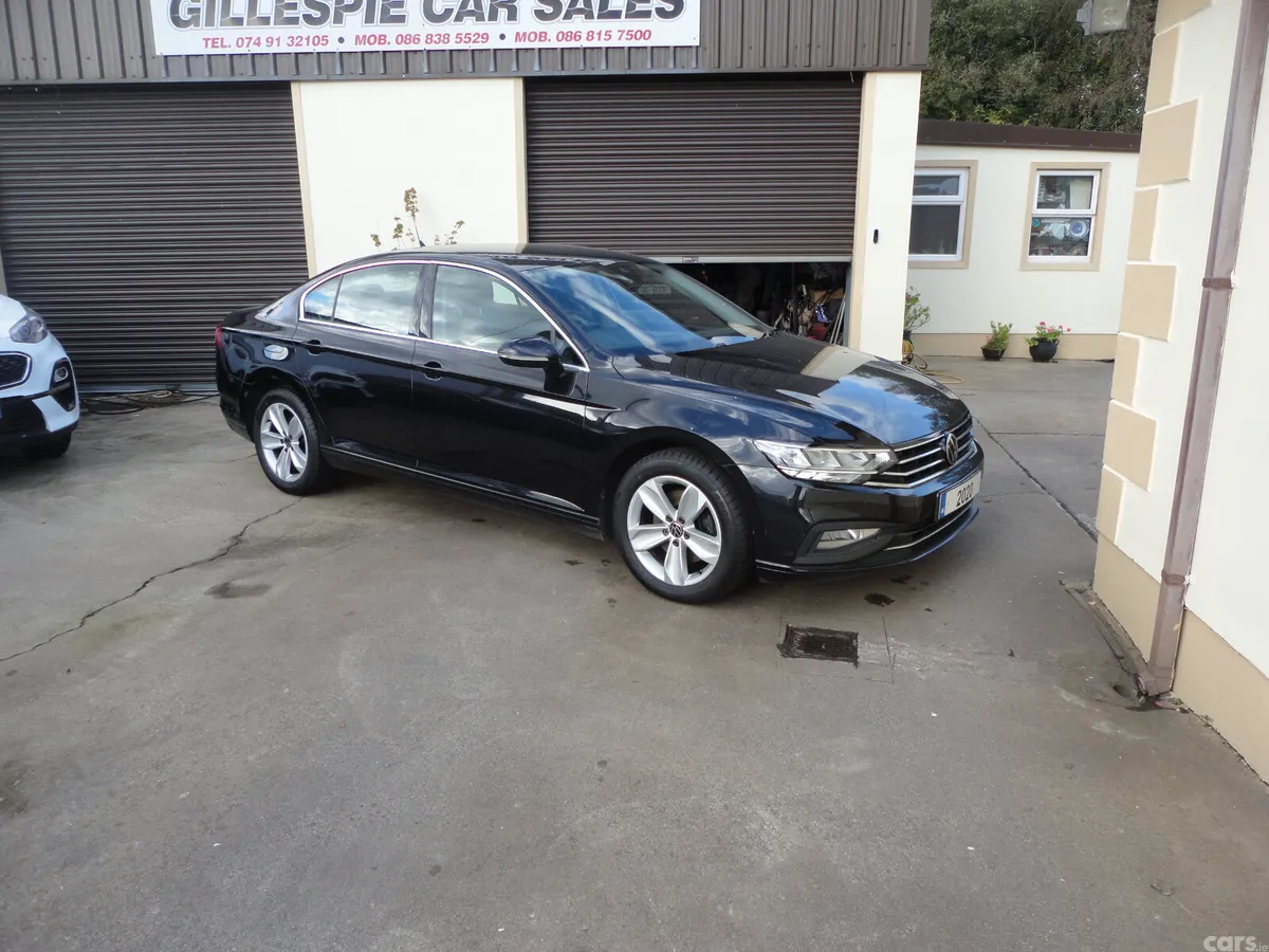 Volkswagen Passat Saloon, Diesel, 2020, Black