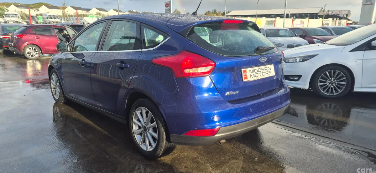 Ford Focus Hatchback, Diesel, 2017, Blue
