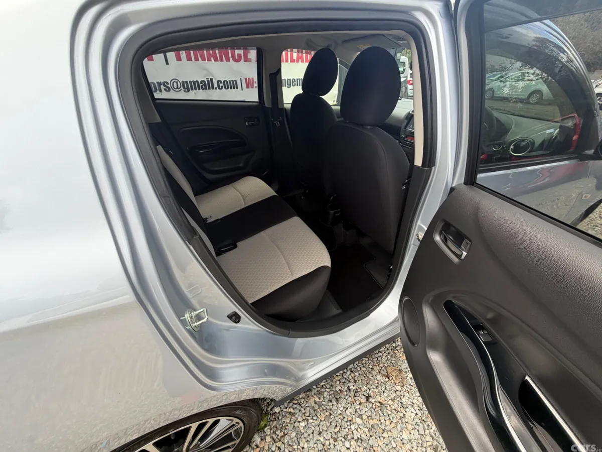 Mitsubishi Mirage Hatchback, Petrol, 2017, Silver