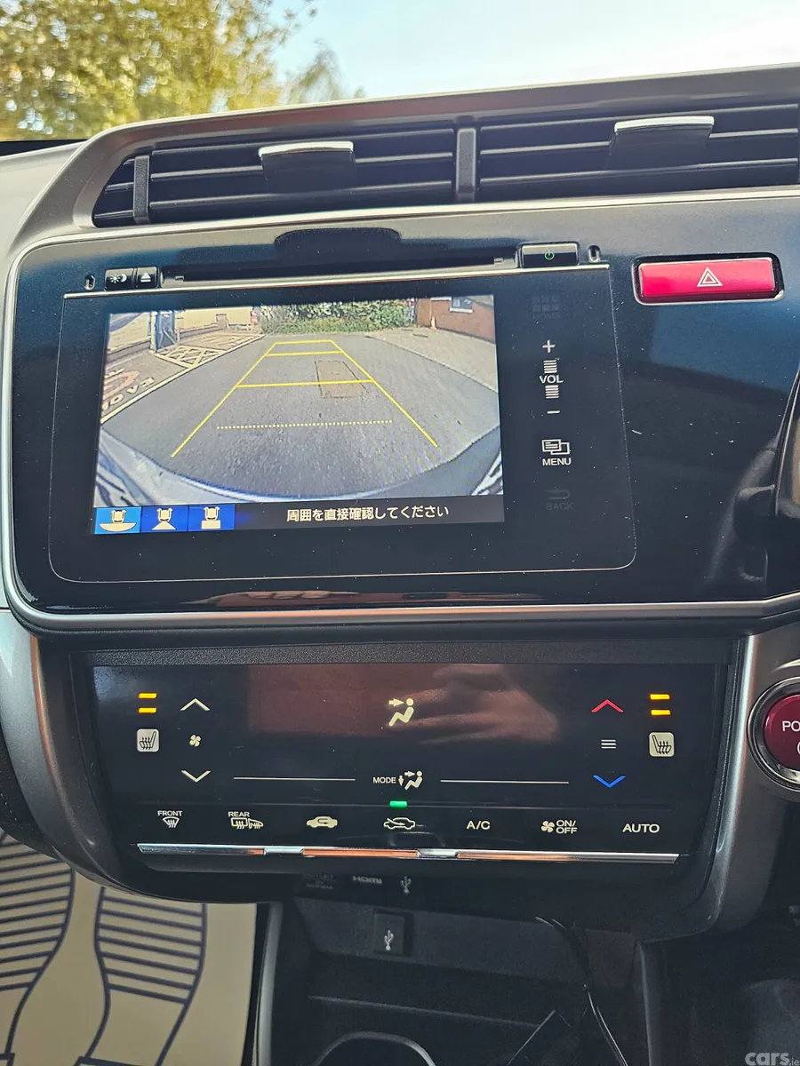 Honda Grace Saloon, Petrol Hybrid, 2015, Grey