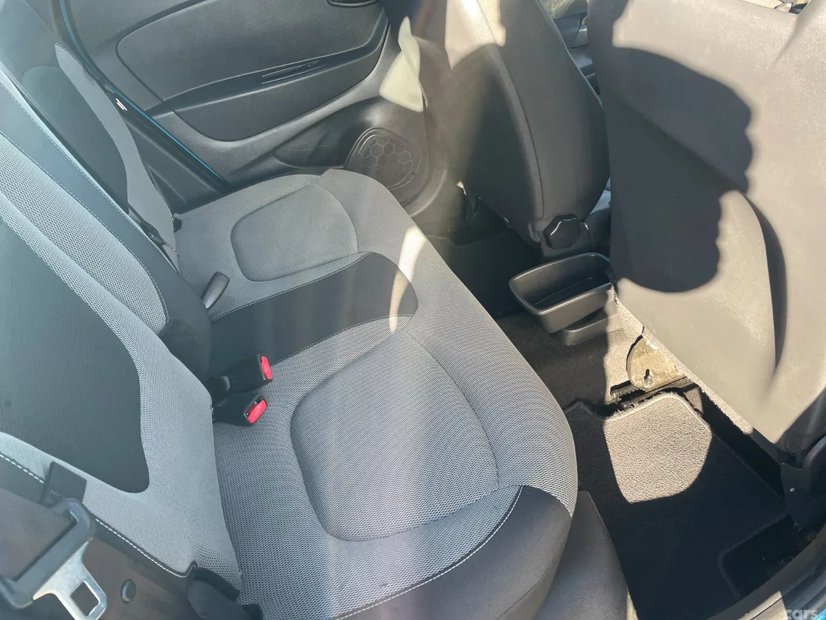 Renault Captur Hatchback, Diesel, 2017, Blue