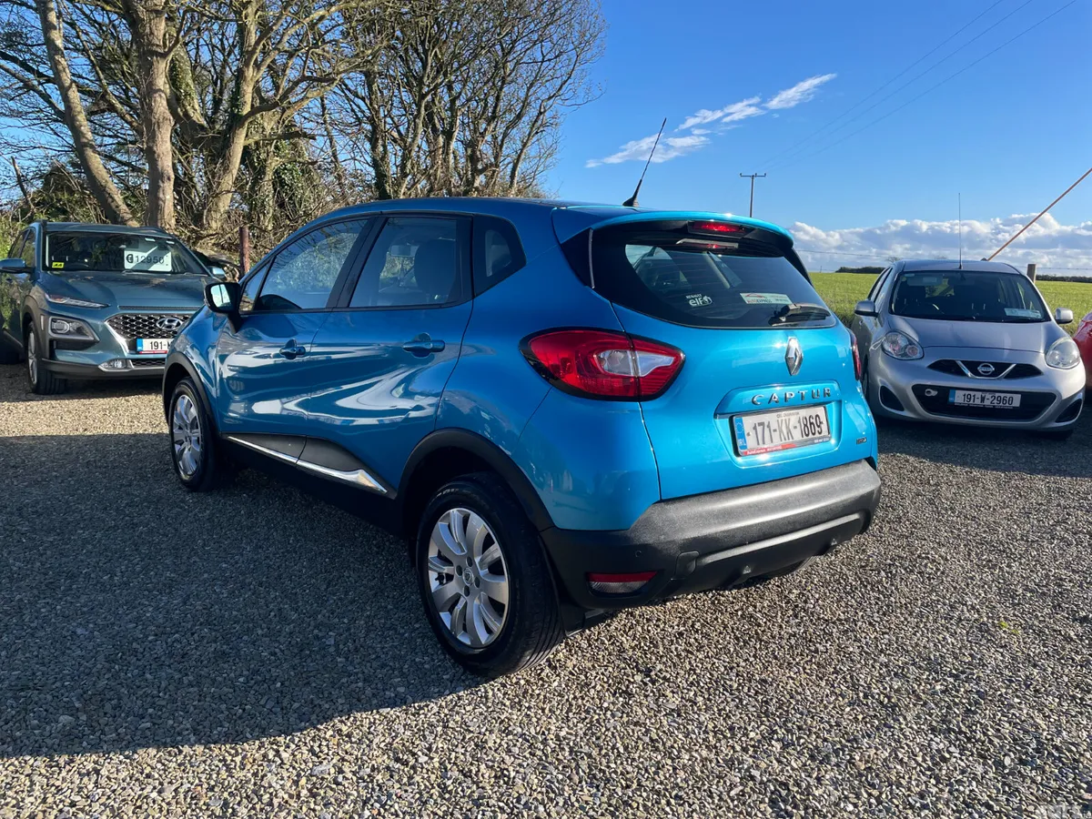 Renault Captur Hatchback, Diesel, 2017, Blue