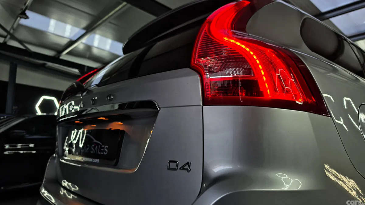 Volvo XC60 SUV, Diesel, 2016, Silver