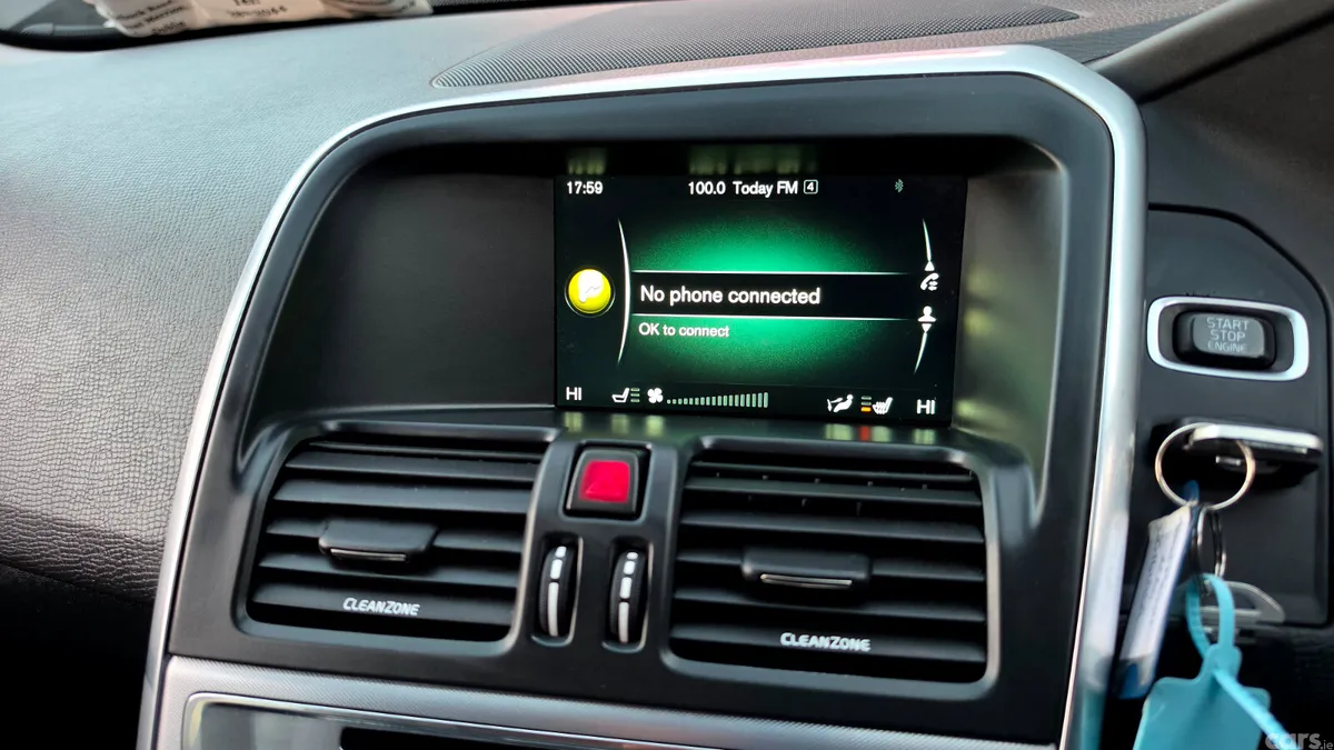 Volvo XC60 SUV, Diesel, 2016, Silver