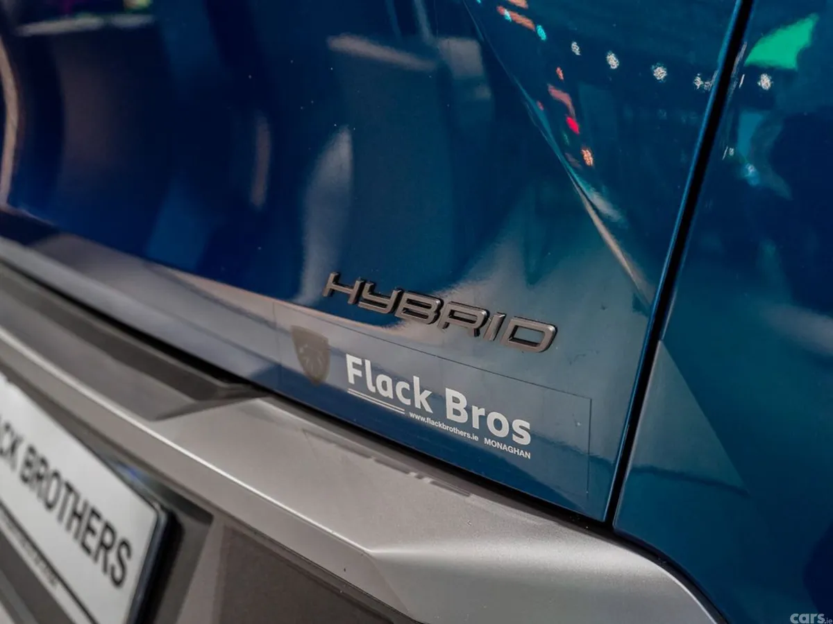 Peugeot 3008 MPV, Petrol Hybrid, 2026, Blue