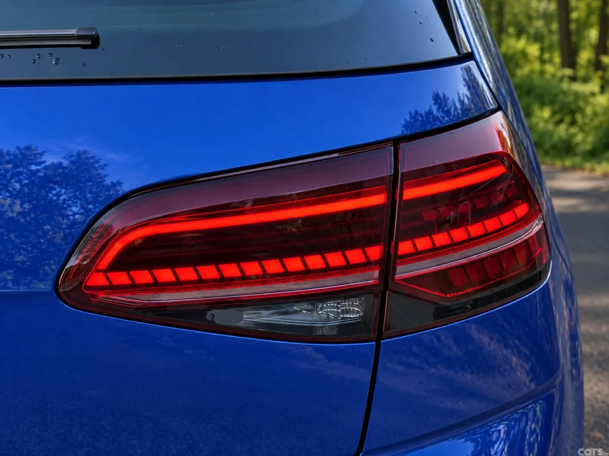 Volkswagen Golf Hatchback, Petrol, 2018, Blue