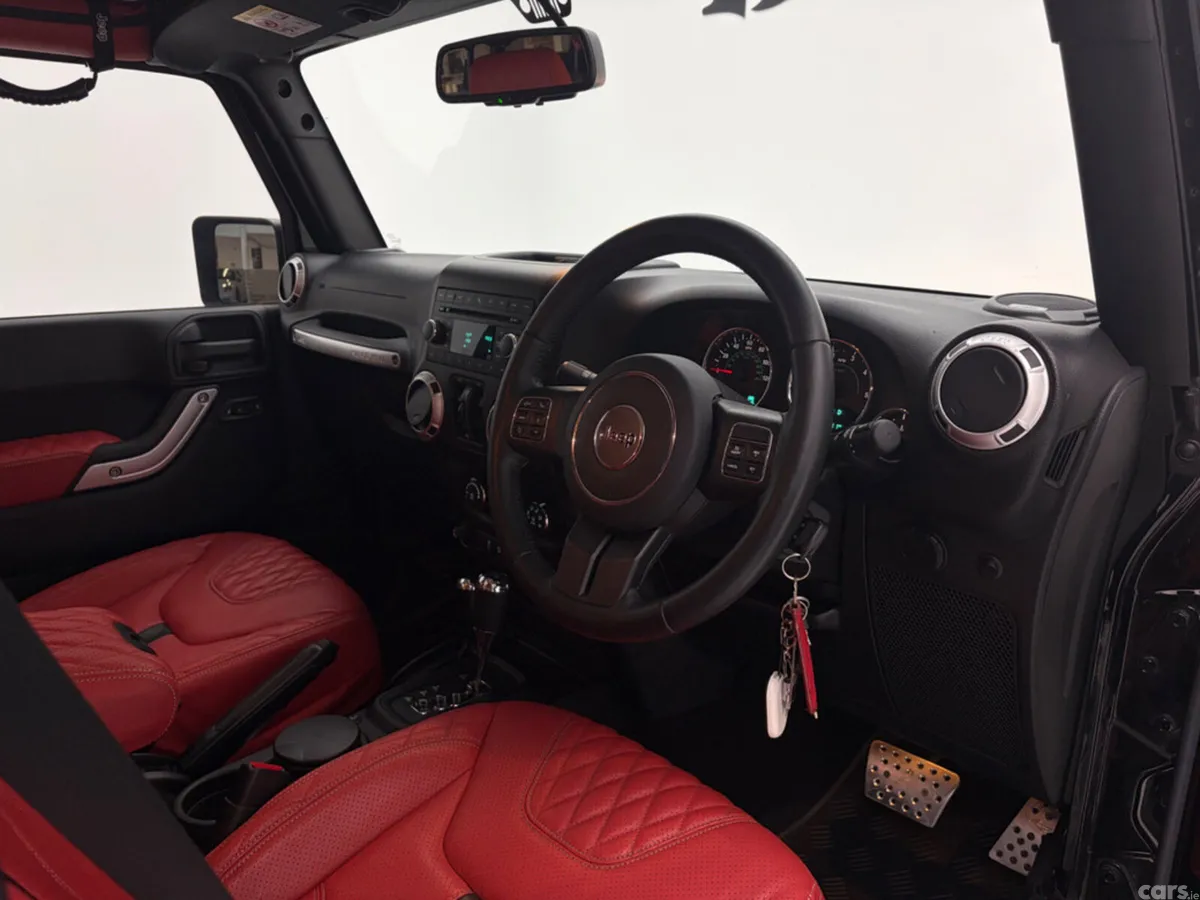 Jeep Wrangler Estate, Diesel, 2015, Black