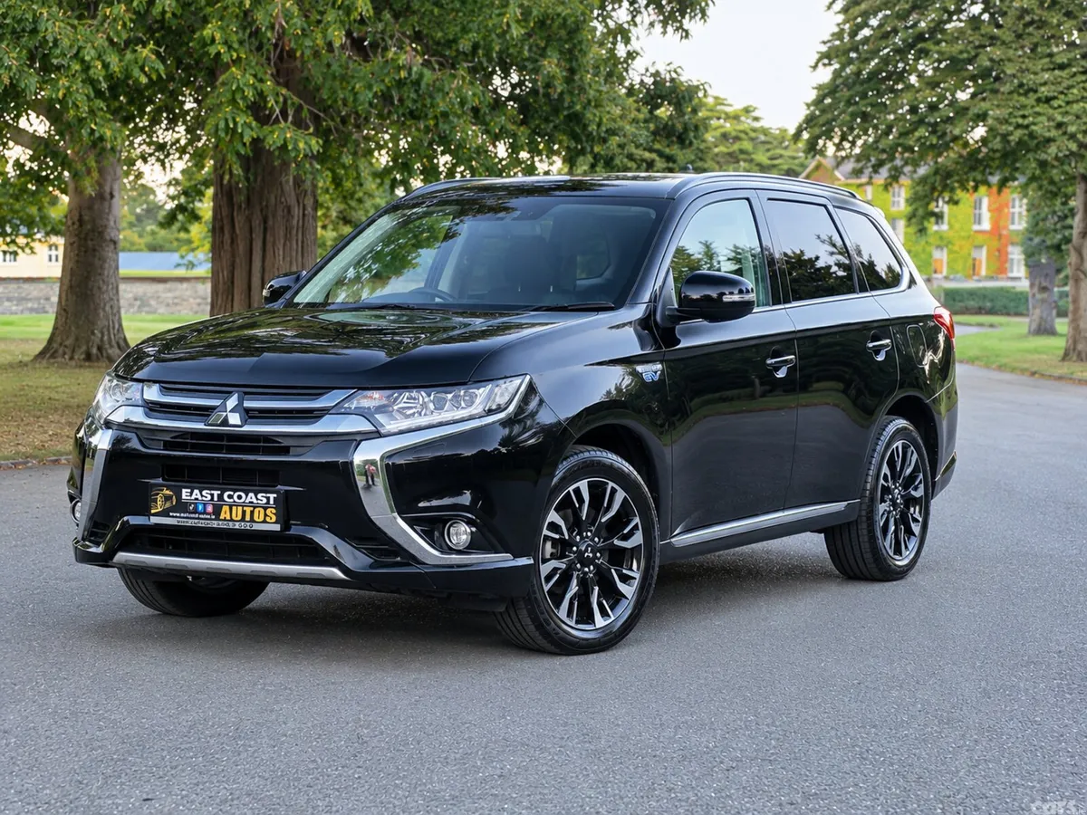 Mitsubishi Outlander SUV, Petrol Plug-in Hybrid, 2018, Black