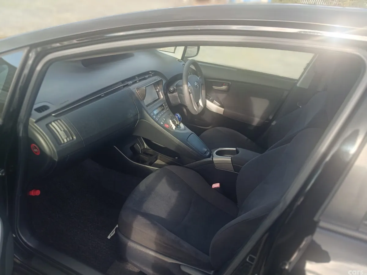 Toyota Prius Saloon, Petrol Hybrid, 2013, Black