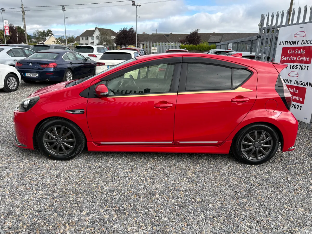 Toyota Aqua Hatchback, Petrol Hybrid, 2015, Red