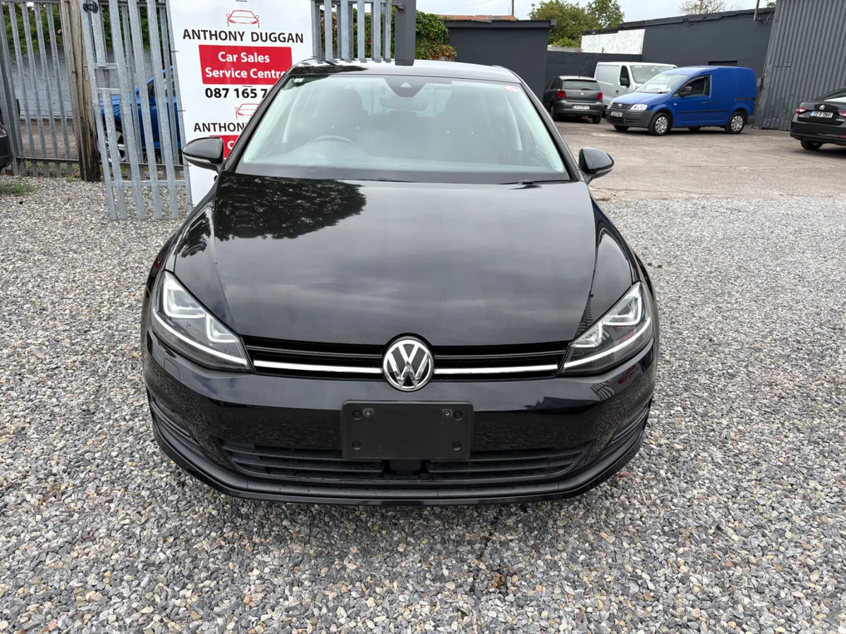 Volkswagen Golf Hatchback, Petrol, 2017, Black